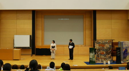 早稲田大学「きもの学」授業での講演_01