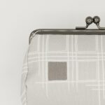 たわら型がま口ポーチ『ONE TONE』（格子グレー）