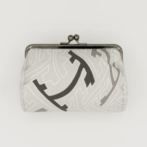 たわら型がま口ポーチ『ONE TONE』(紗綾型グレー)