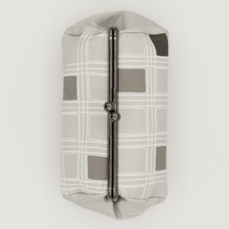 たわら型がま口ポーチ『ONE TONE』（格子グレー）