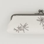 がま口ペンケース『ONE TONE』(ふくろう白)