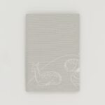 お薬手帳ケース『ONE TONE』(鹿グレー)