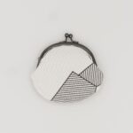 がま口コインケース『ONE TONE』(氷割白)