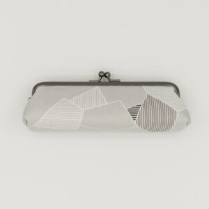 がま口ペンケース『ONE TONE』(氷割グレー)