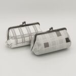 たわら型がま口ポーチ『ONE TONE』（格子白）