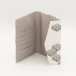 お薬手帳ケース『ONE TONE』(松白)