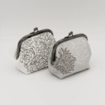 がま口ポーチ『ONE TONE』(菊白)