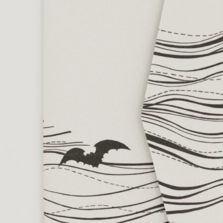 お薬手帳ケース『ONE TONE』(こうもり白)