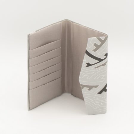 お薬手帳ケース『ONE TONE』(紗綾型グレー)