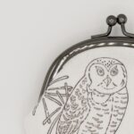 がま口コインケース『ONE TONE』(ふくろう白)