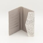 お薬手帳ケース『ONE TONE』(紗綾型白)