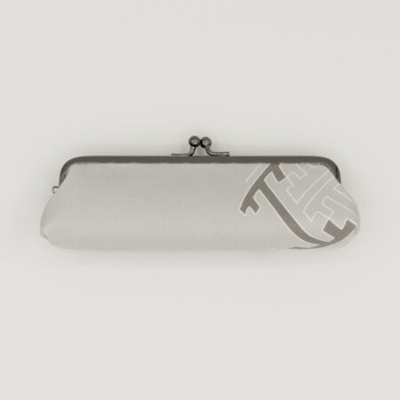 がま口ペンケース『ONE TONE』(紗綾型グレー)