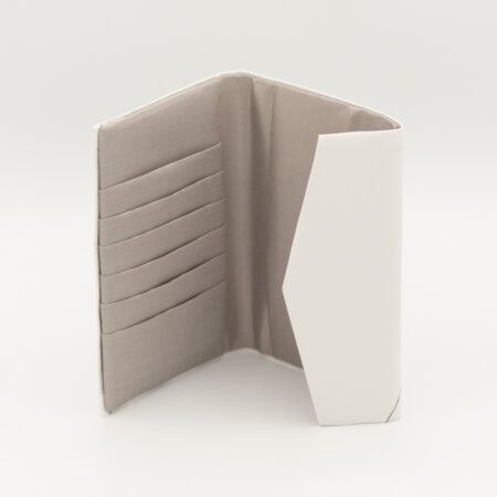 お薬手帳ケース『ONE TONE』(鹿白)