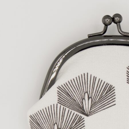 がま口コインケース『ONE TONE』(松白)