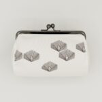 たわら型がま口ポーチ『ONE TONE』（松白）