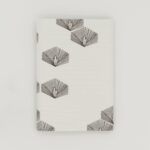 お薬手帳ケース『ONE TONE』(松白)