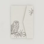 お薬手帳ケース『ONE TONE』(ふくろう白)