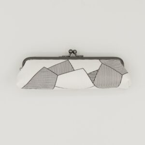 がま口ペンケース『ONE TONE』(氷割白)