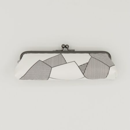 がま口ペンケース『ONE TONE』(氷割白)