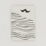 お薬手帳ケース『ONE TONE』(こうもり白)