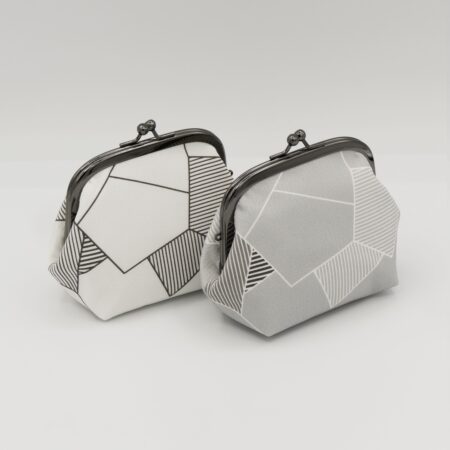 がま口ポーチ『ONE TONE』(氷割白)