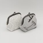 がま口ポーチ『ONE TONE』(紗綾型白)