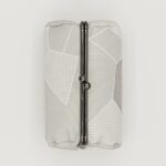 たわら型がま口ポーチ『ONE TONE』（氷割グレー）